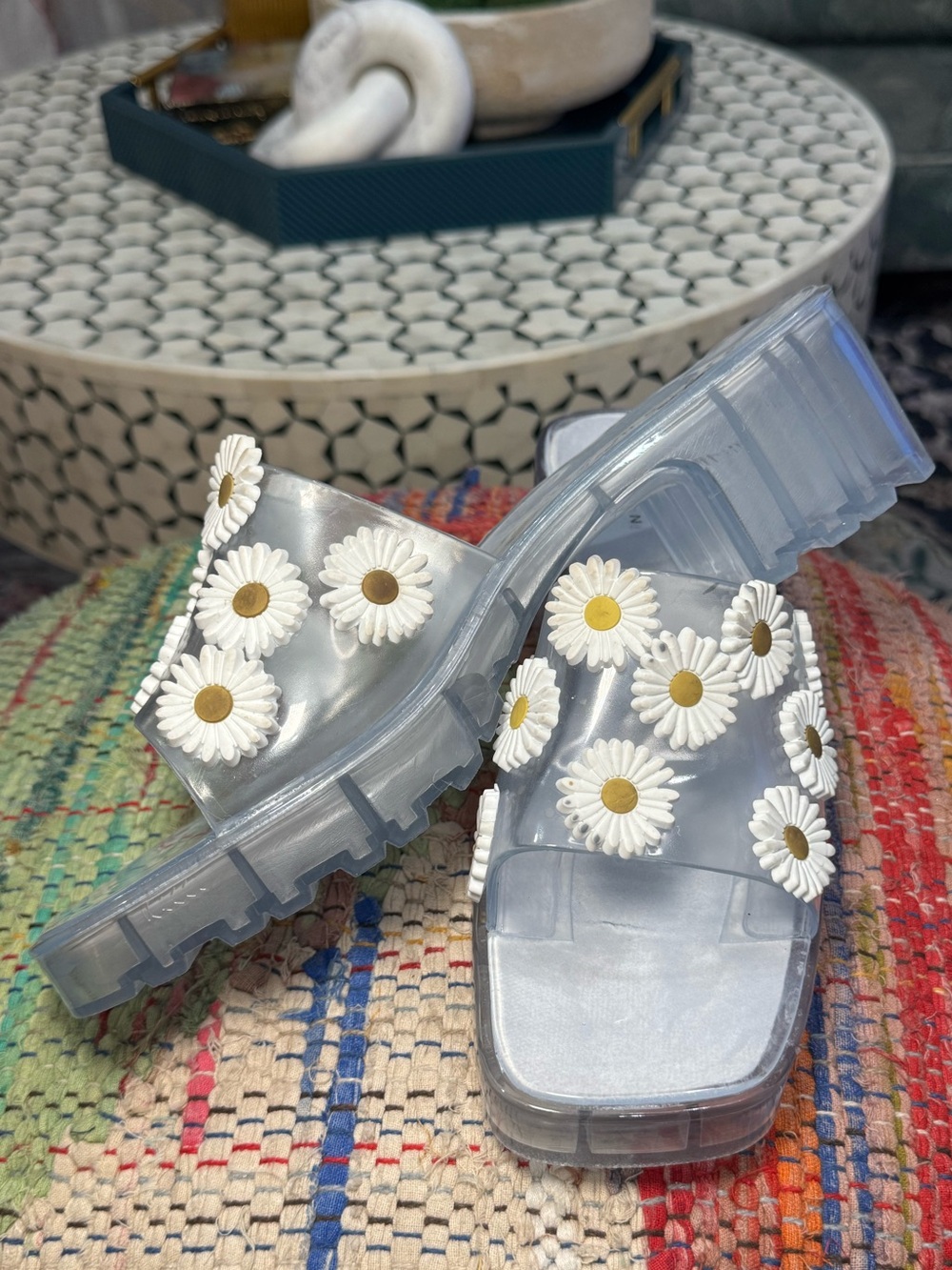 ◻️🌼▫️ASOS Clear Daisy Embellished Platform Heeled‎ Slide Sandals ▫️🌼◻️ - Picture 2 of 8